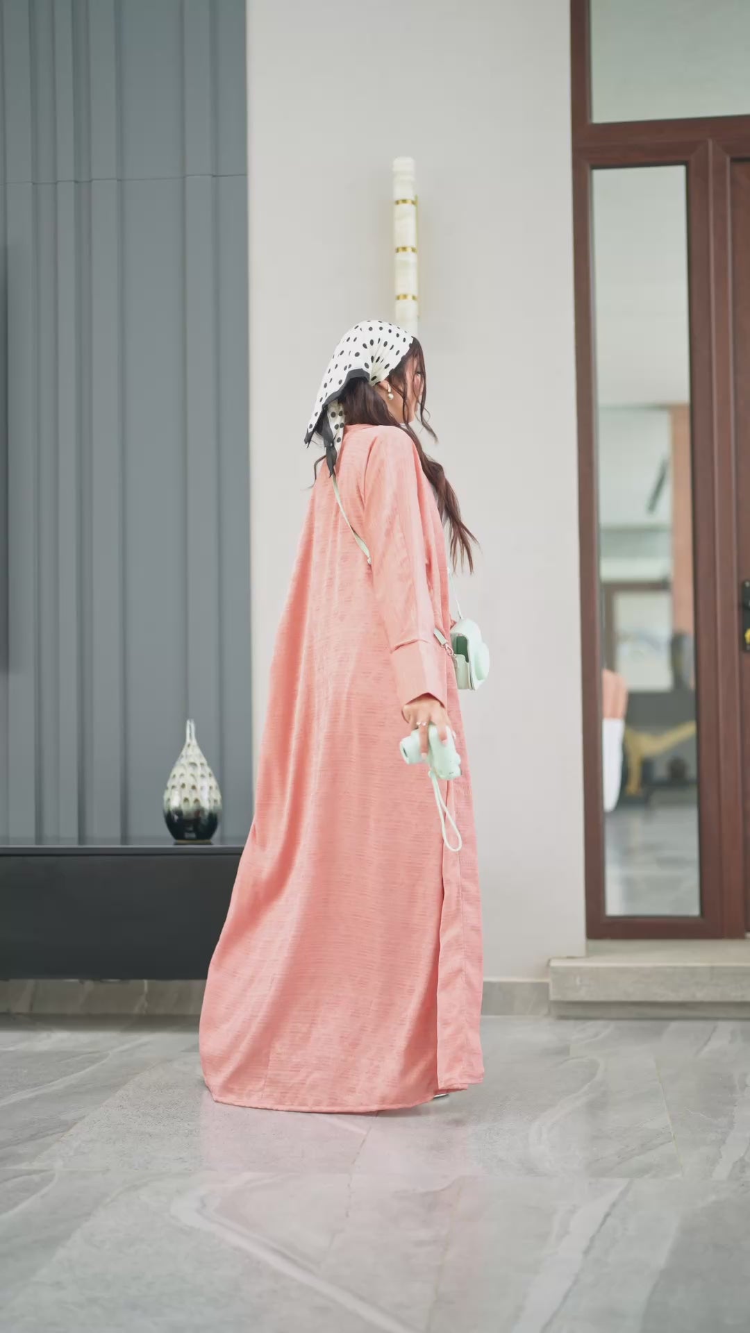 A short film of the Blush pink kimono set in movement.